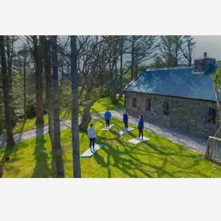 Bateau-hôtel Renovated Boat House At Valentia Island Escape Chapeltown