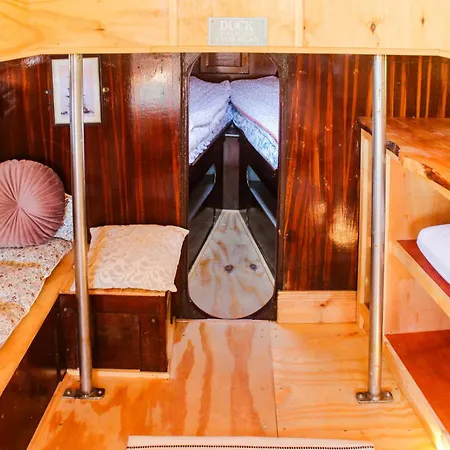 Renovated Boat House At Valentia Island Escape Botel