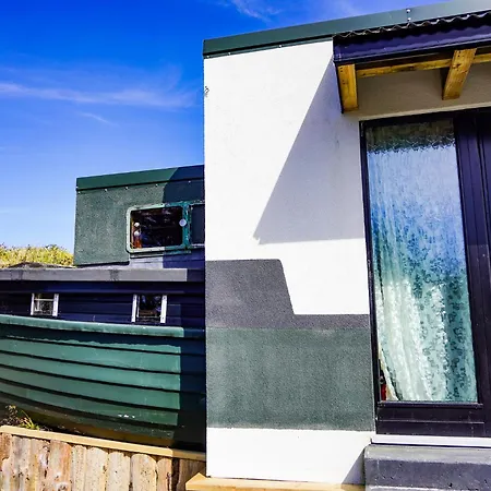 Renovated Boat House At Valentia Island Escape Chapeltown